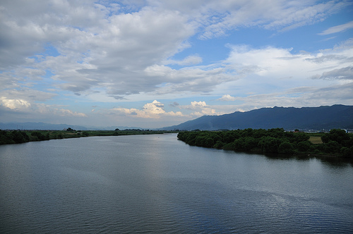 長崎で一番長い川は？