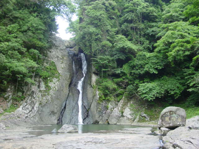 ライオンの旅 【彼杵町・龍頭泉】