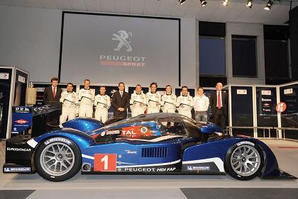 Peugeot 908 HDi FAP in セブリング12h
